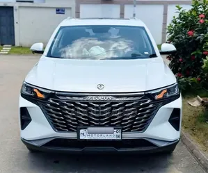 Nouveau Dongfeng Z9 2.0T Petrol 4WD 2026 Blanc
