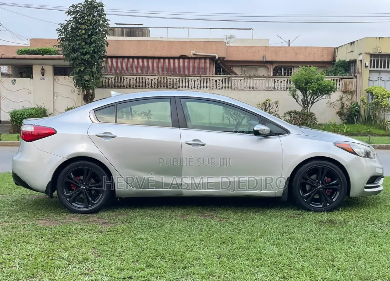 Kia Forte 2015 Gris