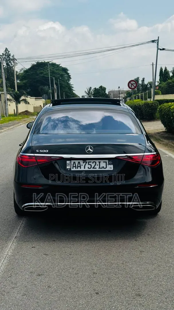 Nouveau Mercedes-Benz S-Class 2023 Noir