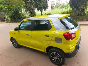 Suzuki S-Presso 2023 Jaune