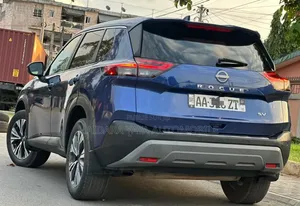 Nissan Rogue 2023 Bleu