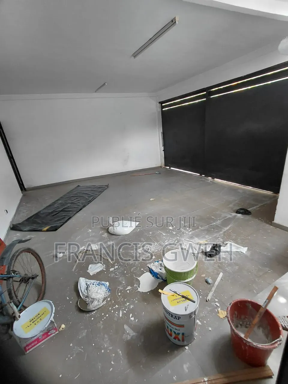 5chbre Duplex dans Francis Gweh, Cocody à Louer