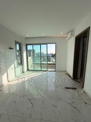 2chbre Appartement dans Francis Gweh, Cocody à Louer