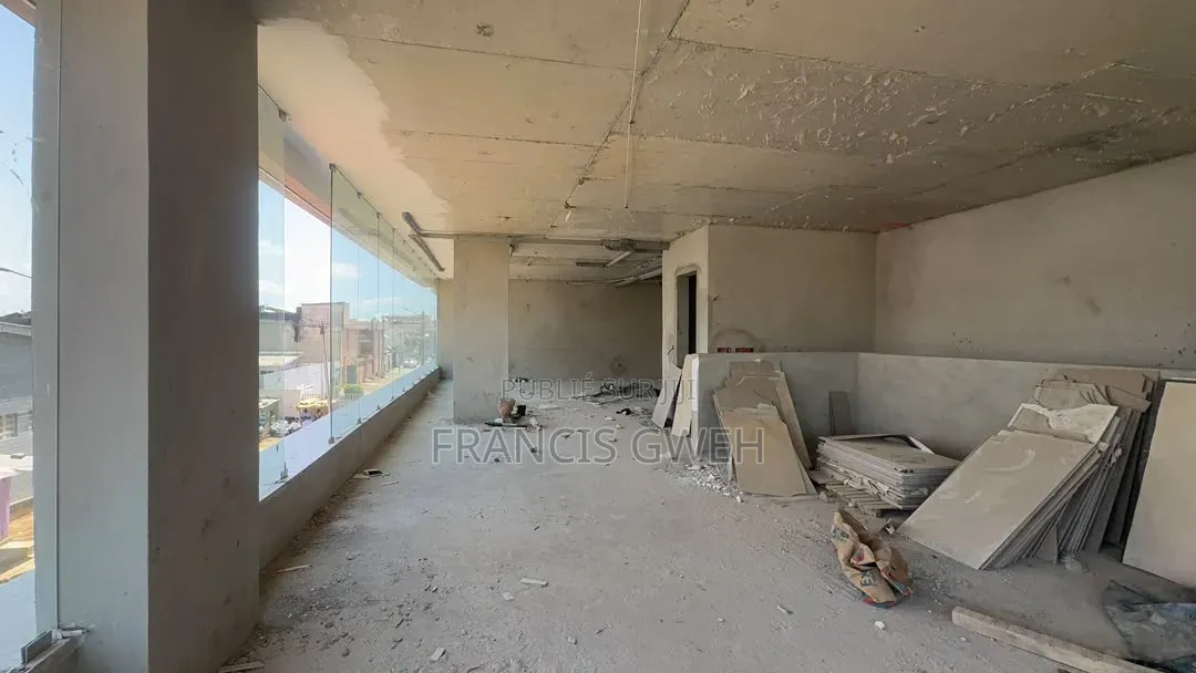 Magasin a Louer