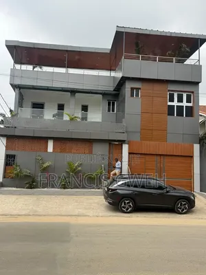 5chbre Duplex dans Francis Gweh, Cocody à Louer