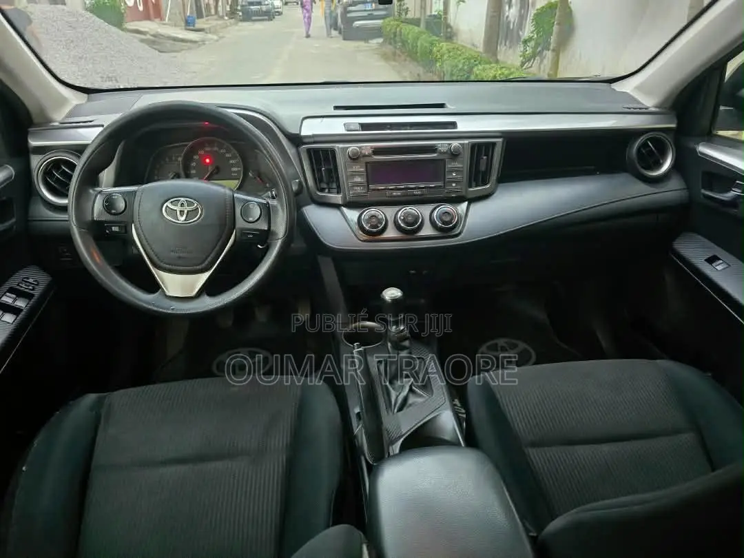 Toyota RAV4 2016
