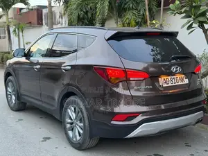 Hyundai Santa Fe 2016