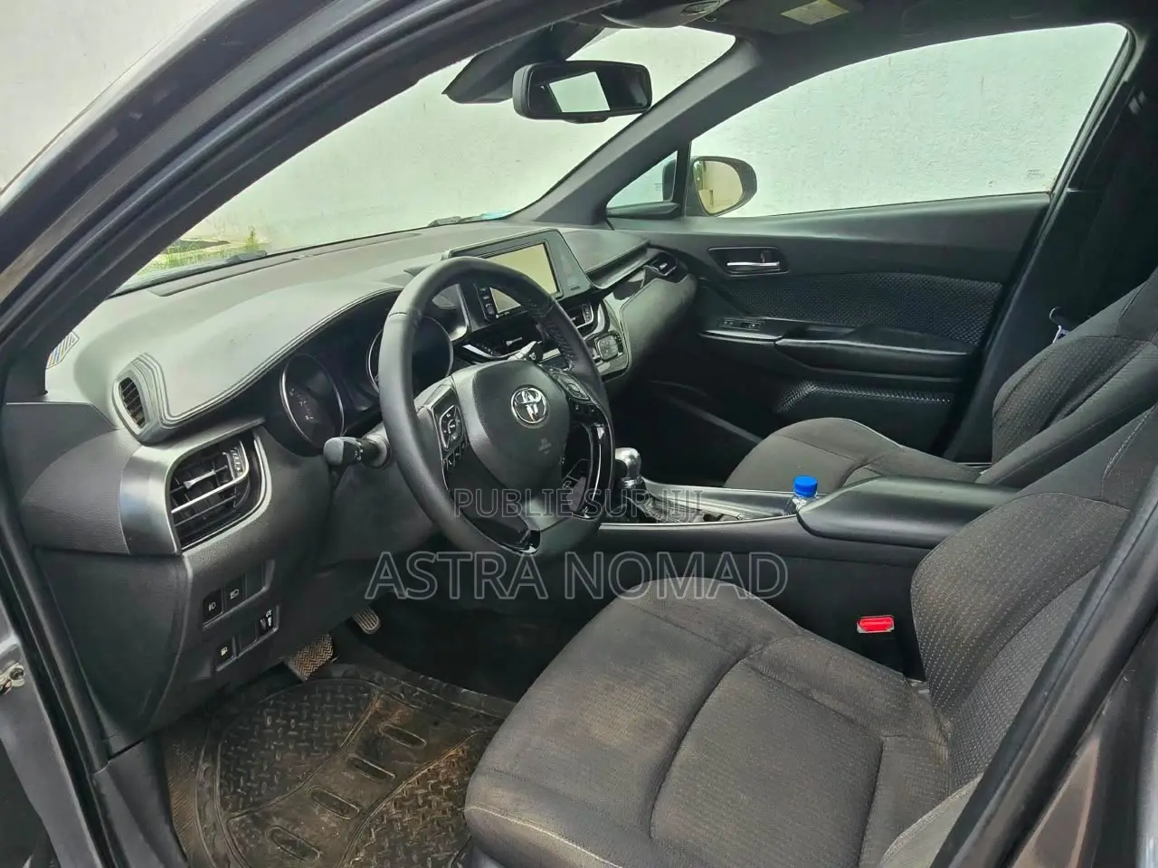 Toyota C-HR 2019 Gris