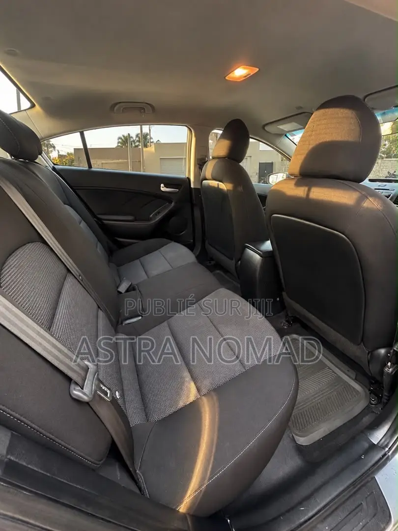 Kia Forte 2017 Gris