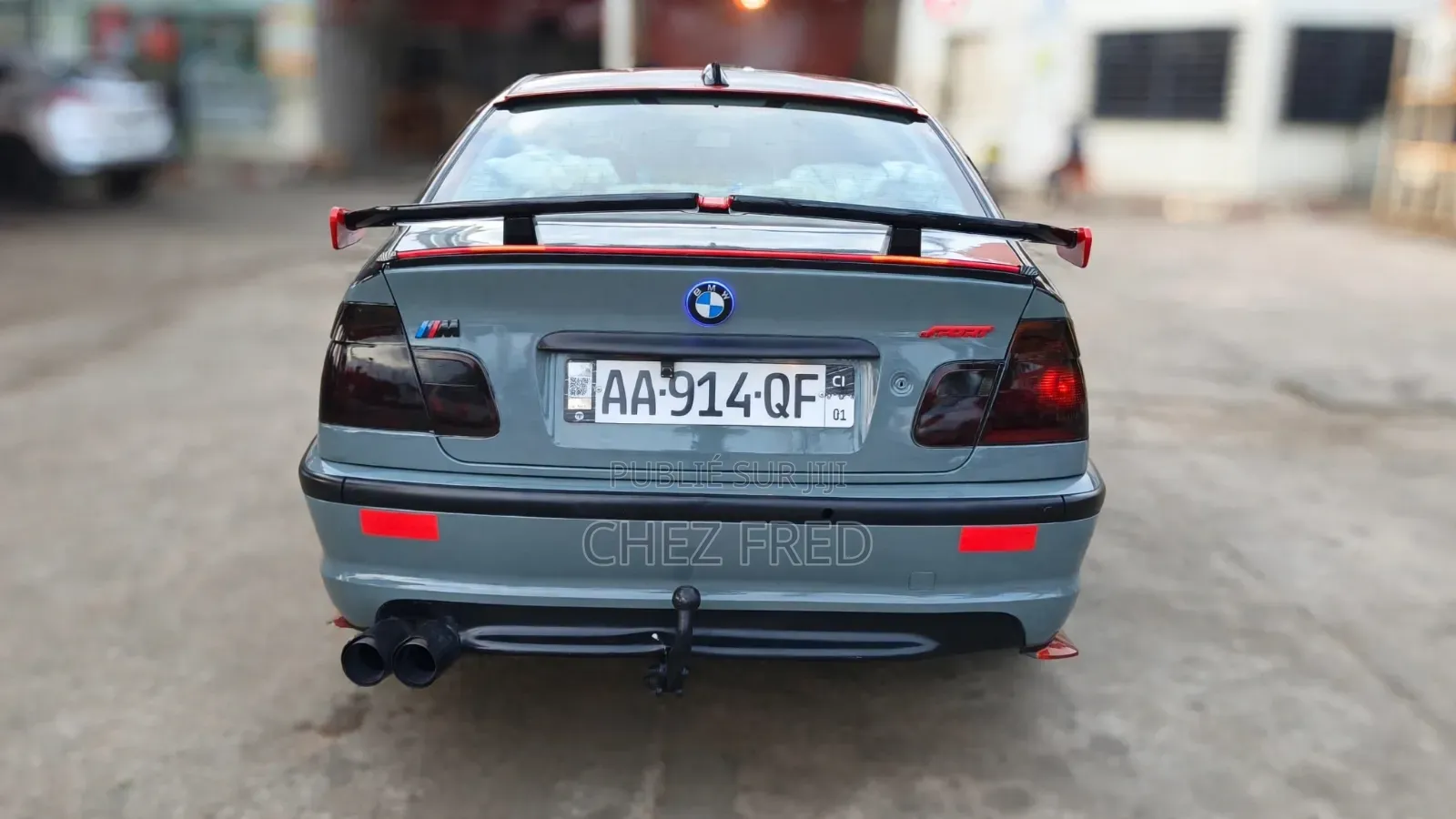 BMW 318i 2002 Bleu
