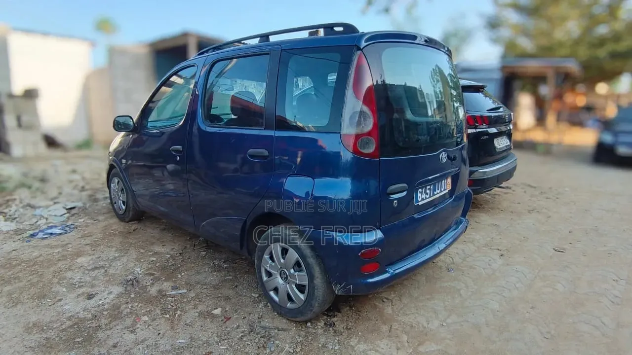 Toyota Yaris 2006 Bleu