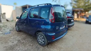 Toyota Yaris 2006 Bleu
