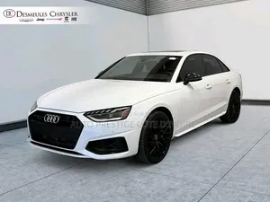 Audi A4 2021 Blanc