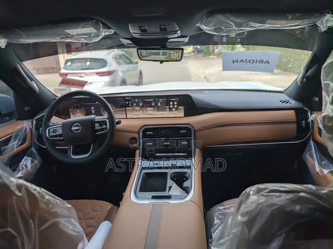 Nissan Patrol 2025 Gris