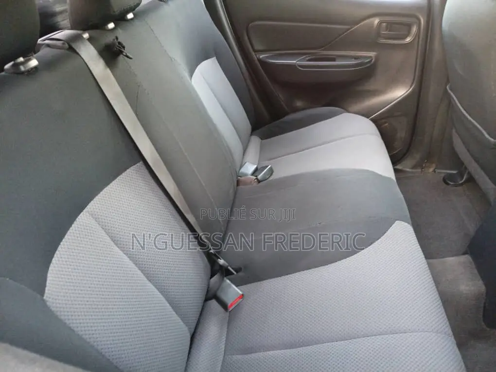 Mitsubishi L200 Double Cab 2.2 4WD 2021 Noir