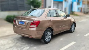 Suzuki Dzire 2023 Marron
