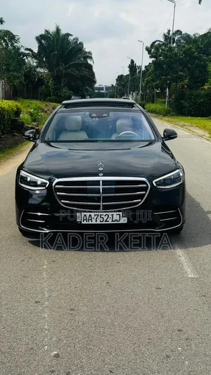Nouveau Mercedes-Benz S-Class 2023 Noir