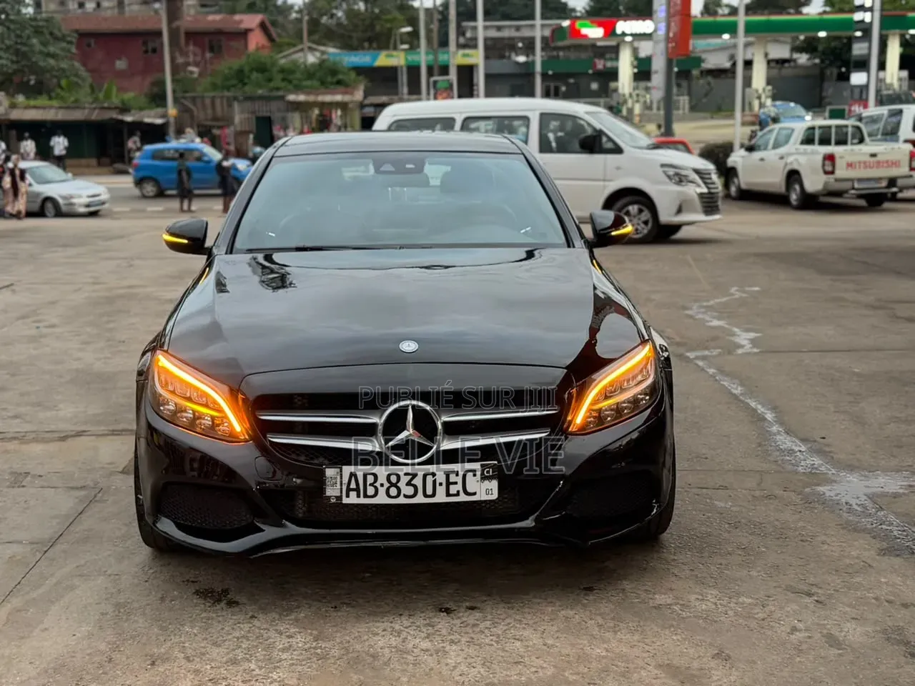 Mercedes-Benz C300 Base 4Matic Sedan AWD (2.0L 4cyl 7A) 2017 Noir