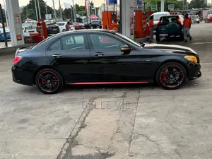 Mercedes-Benz C300 Base 4Matic Sedan AWD (2.0L 4cyl 7A) 2017 Noir