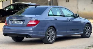 Mercedes-Benz C300 2008 Bleu