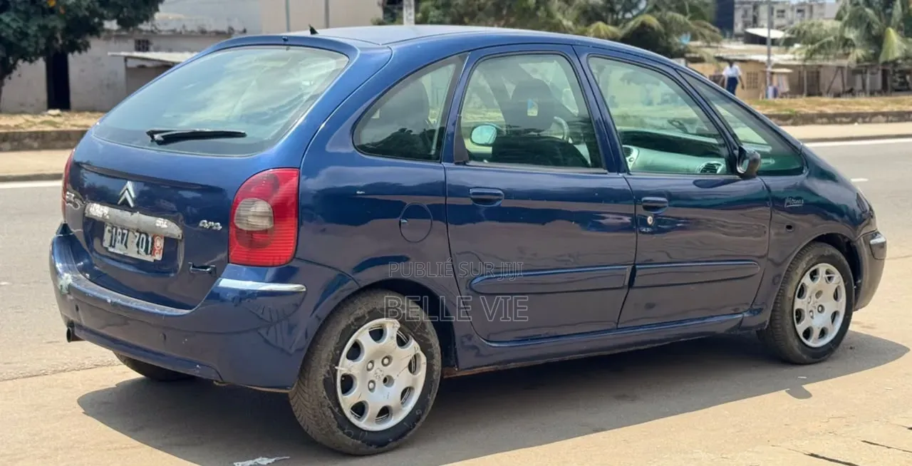 Citroen Xsara 2006 Bleu