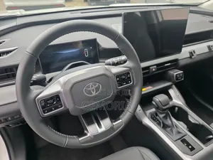 Nouveau Toyota RAV4 2026 Blanc