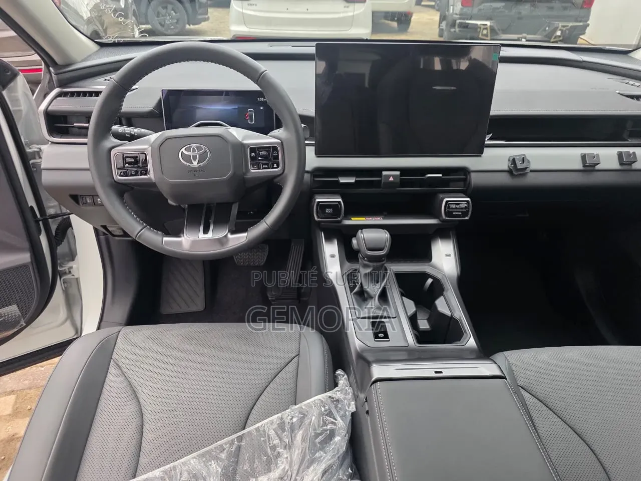 Nouveau Toyota RAV4 2026 Blanc