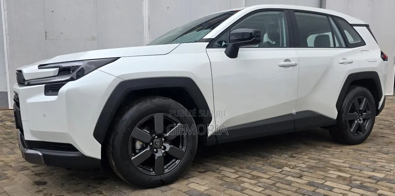 Nouveau Toyota RAV4 2026 Blanc