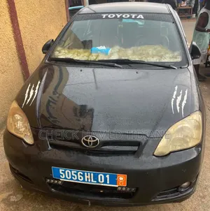 Toyota Corolla 2004 Noir