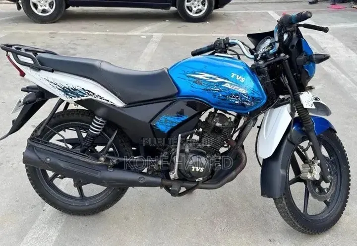 Nouveau TVS Rockz 125 2025 Bleu