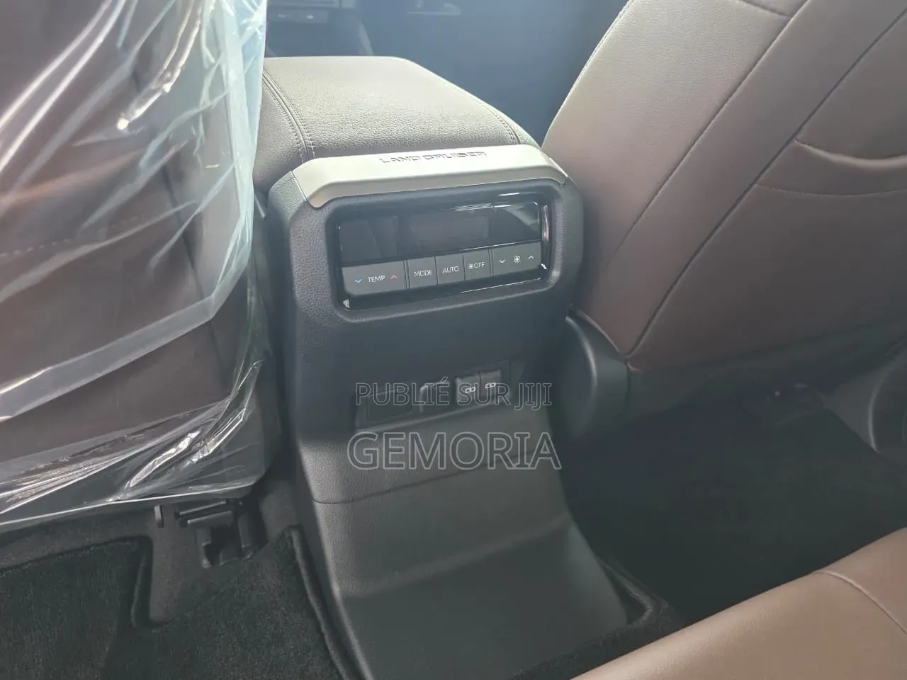 Nouveau Toyota Land Cruiser Prado 2026 Noir