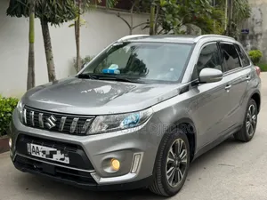 Suzuki Vitara 2020 Gris