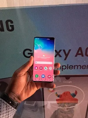 Nouveau Samsung Galaxy S10 Plus 128 GB Noir