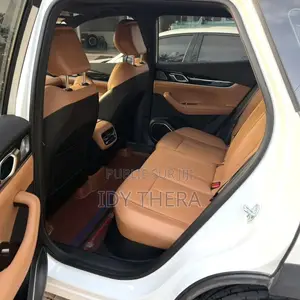 Geely Boyue 2025 Blanc