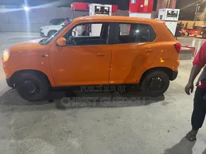 Suzuki S-Presso 2025 Orange
