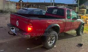 Toyota Tacoma 2006 Rouge