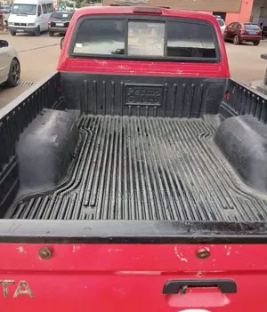 Toyota Tacoma 2006 Rouge