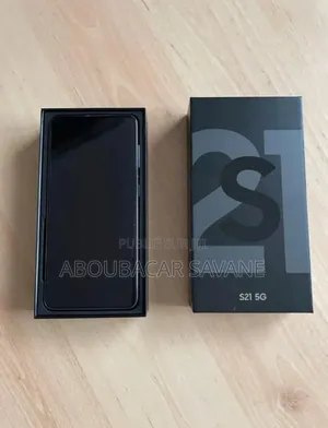 Photo - New Samsung Galaxy S21 5G 128 GB Blanc