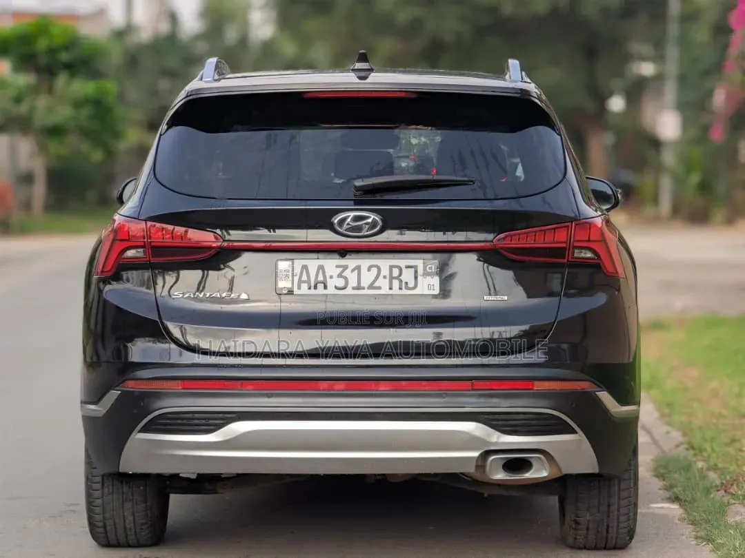 Hyundai Santa Fe 2022 Noir