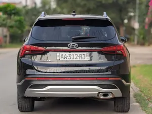 Hyundai Santa Fe 2022 Noir