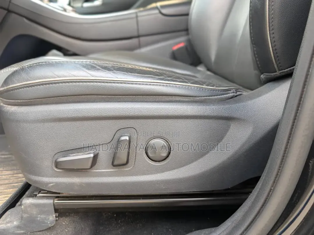 Hyundai Santa Fe 2022 Noir