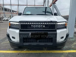 Nouveau Toyota Land Cruiser Prado Altitude 2026 Blanc
