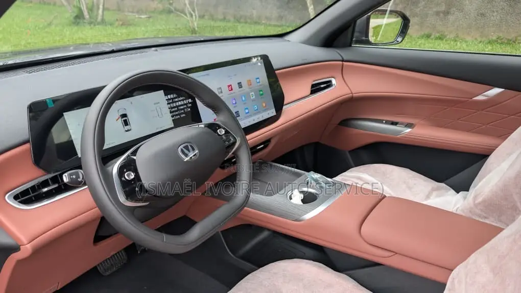 Nouveau Changan CS75 2025 Gris