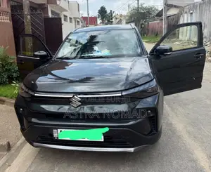 Suzuki Fronx 2025 Noir