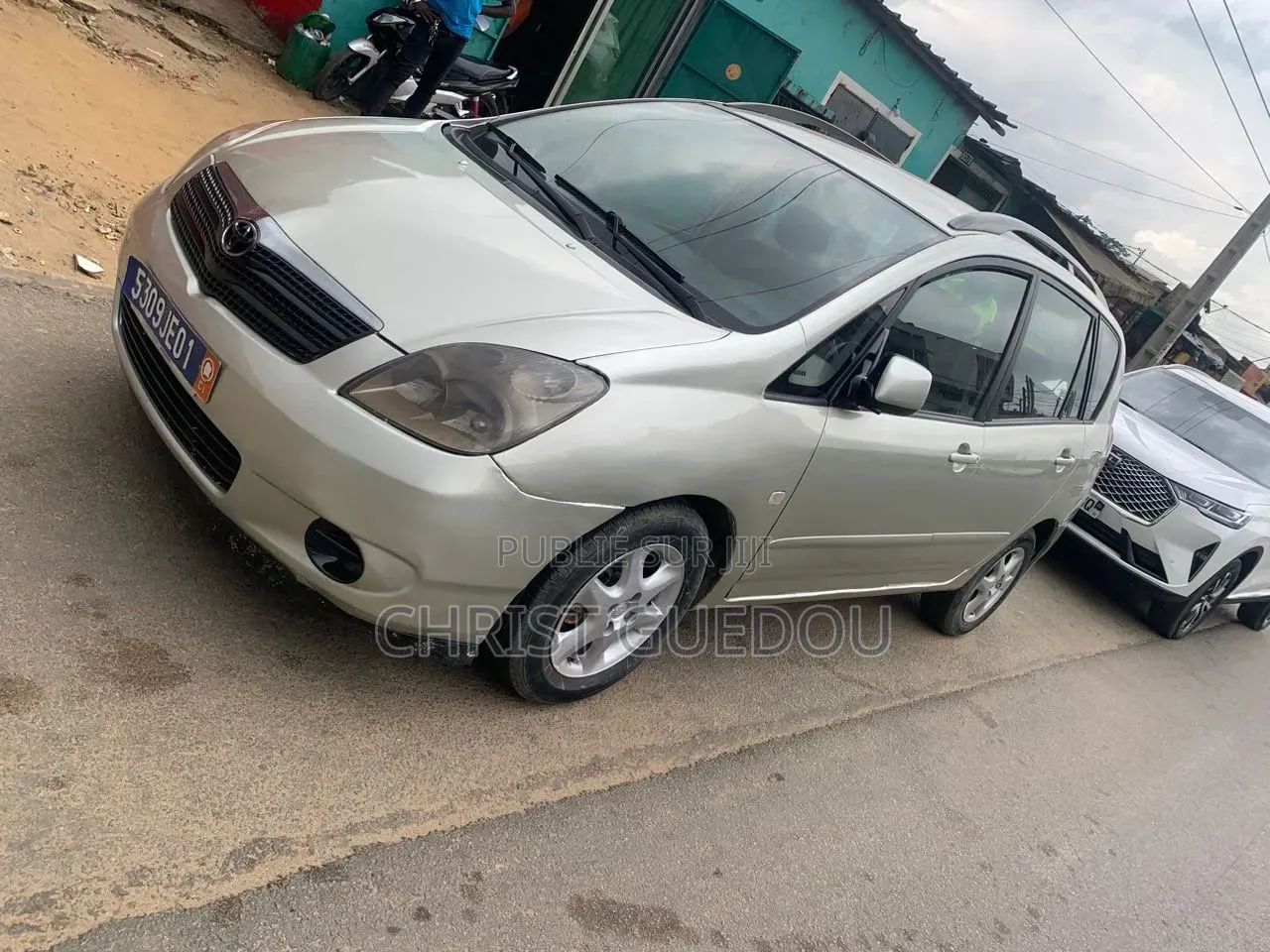 Toyota Verso 2009 Gris