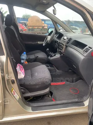 Toyota Verso 2009 Gris