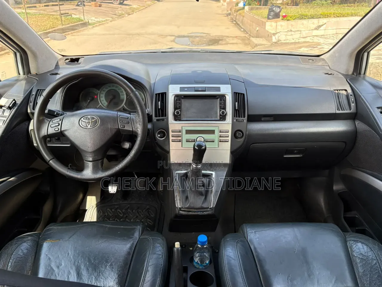 Toyota Corolla Verso 2006 Gris