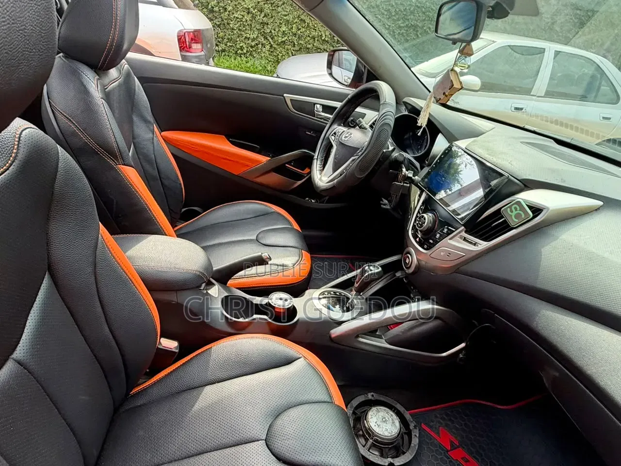 Hyundai Veloster 2013