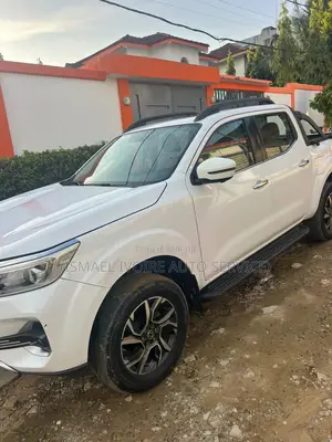 Dongfeng Rich 7 2023 Blanc