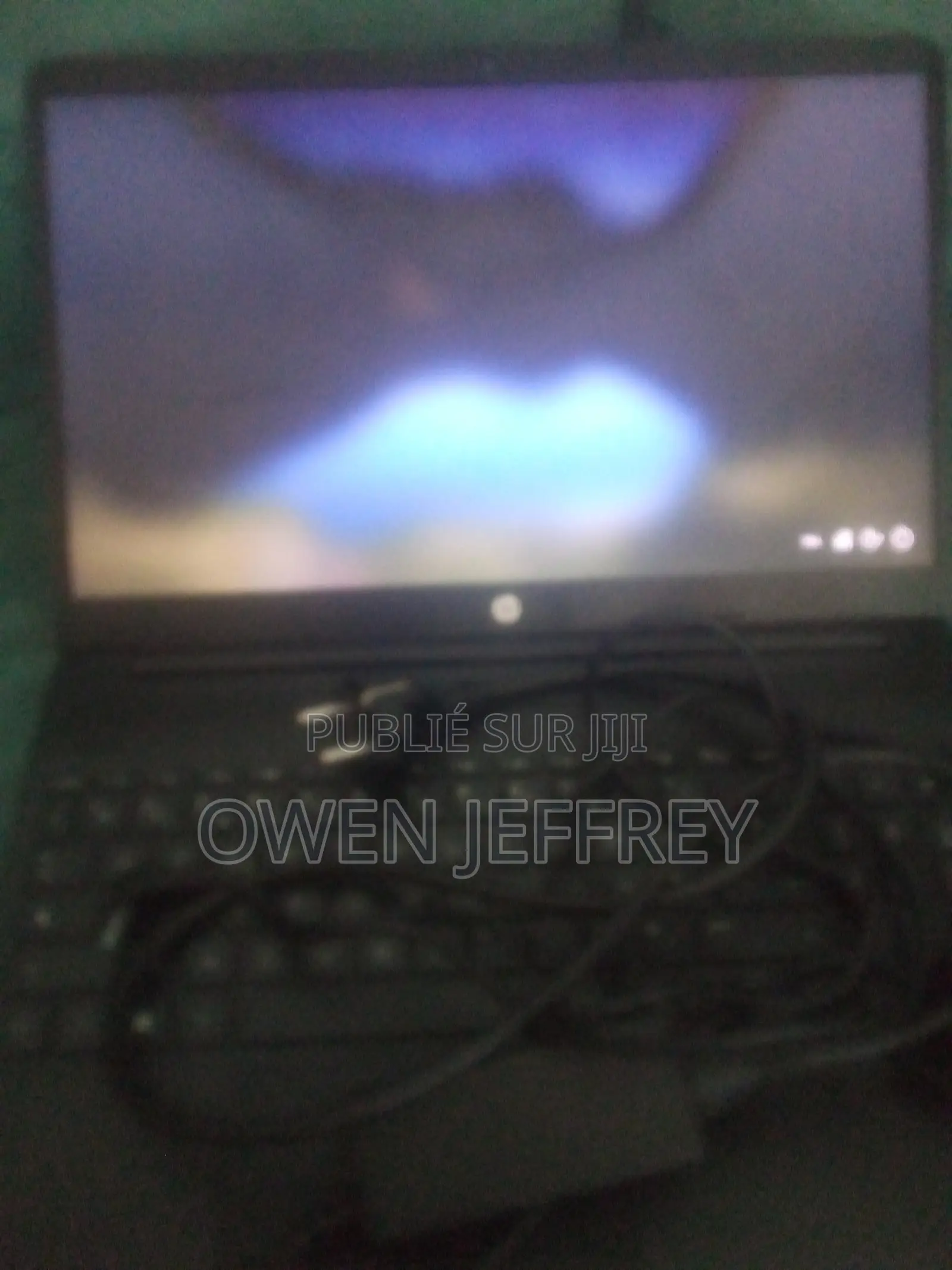 Ordinateur portable HP EliteBook 840 G8 4GB Intel Core i3 HDD 500GB